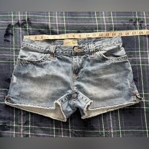 London Jean y2k style jean shorts size 4